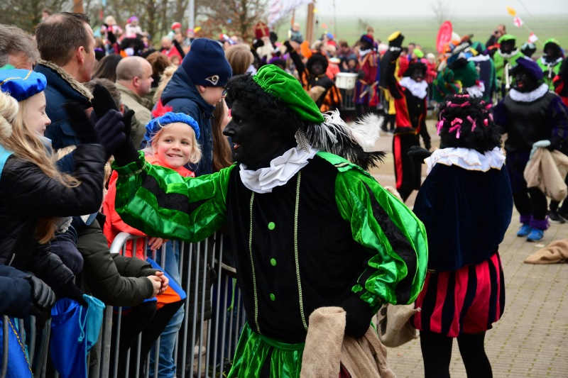 Groot welkom voor Sinterklaas en Zwarte Piet