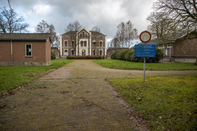 Rijksmonument voormalig Militair Hospital te koop, Hogeweg