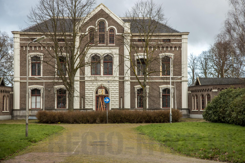 Rijksmonument voormalig Militair Hospital te koop, Hogeweg